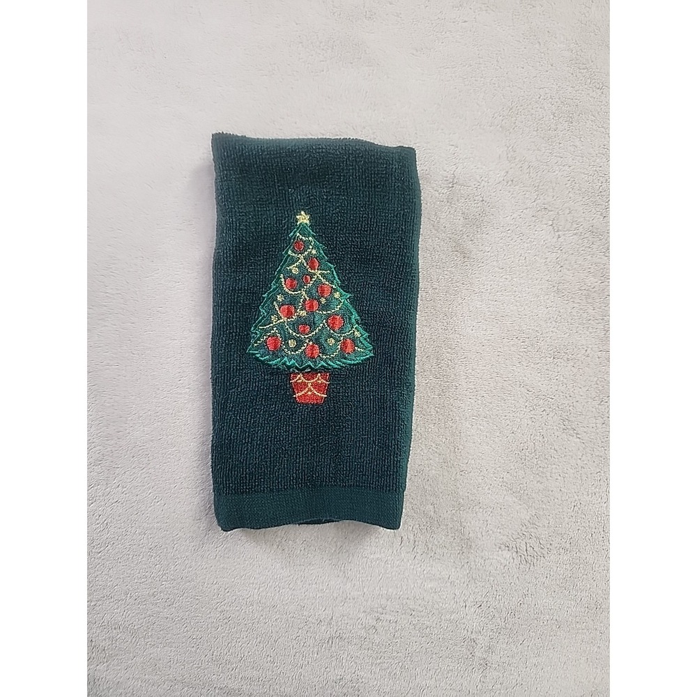 Vintage Christmas Fingertip Towel Green with Tree designs Embroidery
